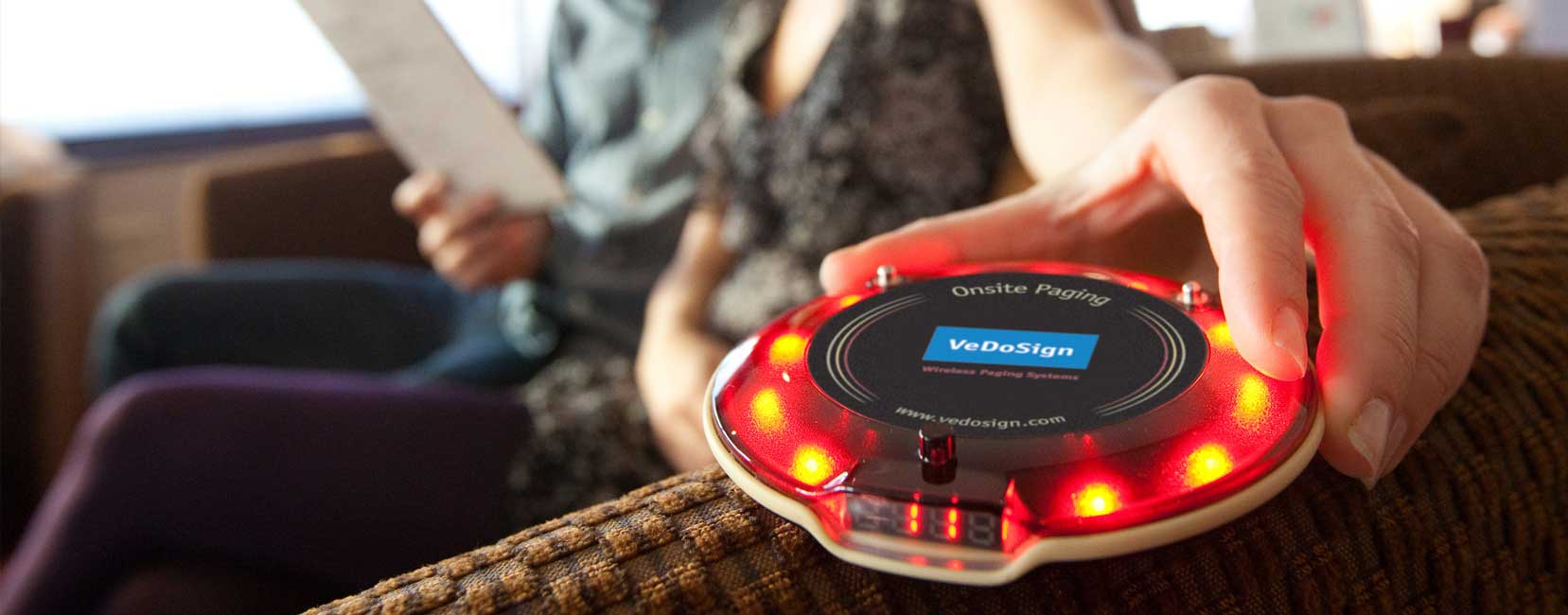 Gasten oproepsysteem buzzen oproepen gasten VeDoSign