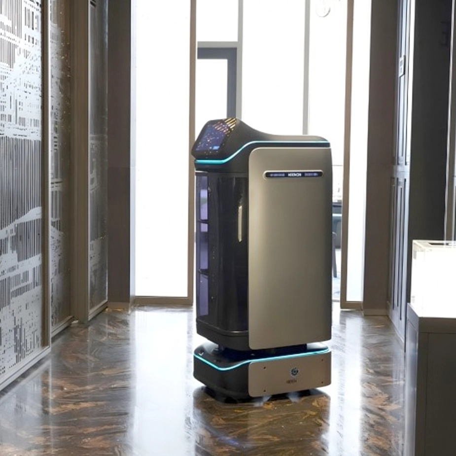 T3 Delivery Robot With Doors Hotel