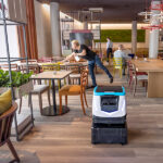 Restaurant Bibliotheek Overheid Cobi 18 Schoonmaakrobot Autonome Schrobzuiger